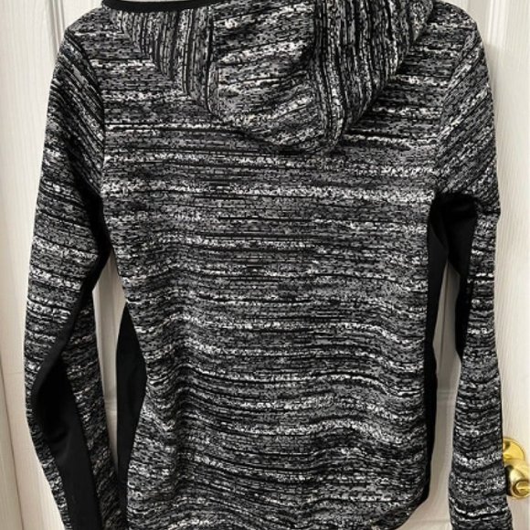 Nike Therma-Fit jacket size M - Picture 6 of 8